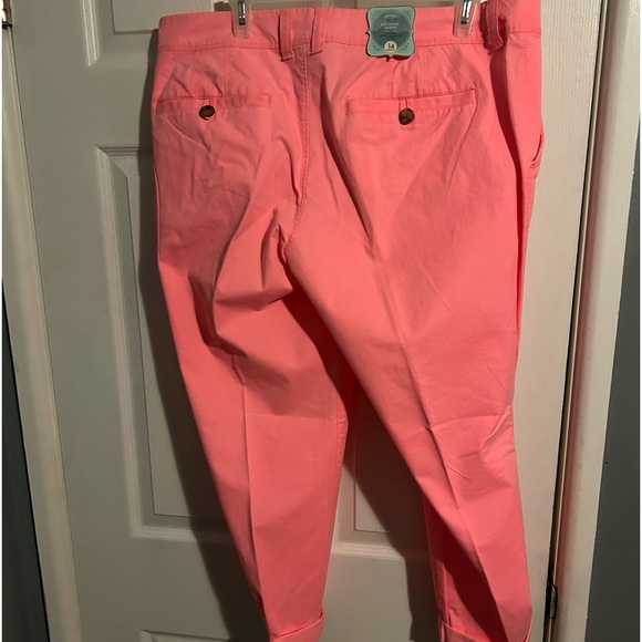 Old Navy boyfriend, skinny jeans - Picture 2 of 4